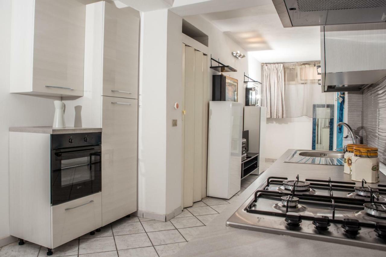 Casa Vacanze Margherita Porto Torres Eksteriør billede
